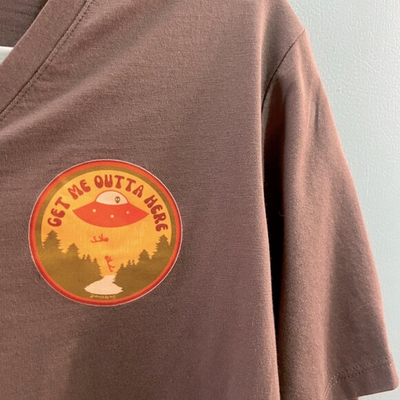 "get me outta here" olive green tee (size XL) - Picture 3 of 5